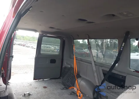 2002 Ford Econoline E150 Wagon z USA, uszkodzony, nr VIN 1FMRE11W42HA98435